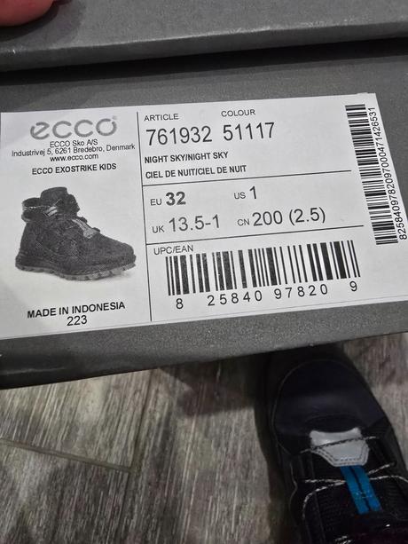 Ecco topanky, ecco,32