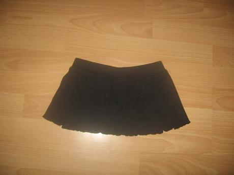 Cierna suknicka98, 98