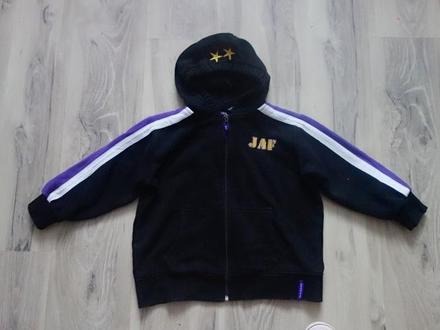 Teplejšia mikina, 128