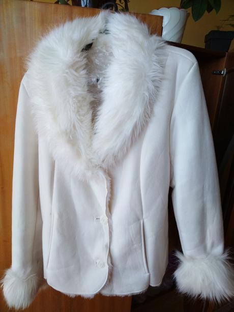 Kožušínkova bunda, 42