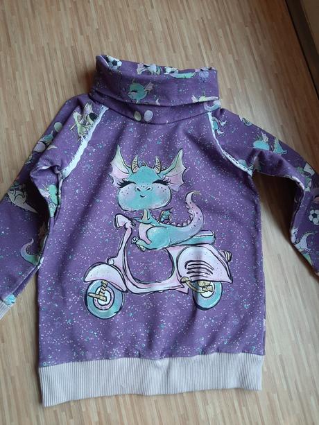 Dracikova mikinka, 104