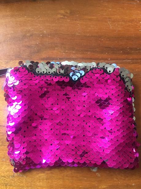 Kapsicka-peňaženka, 