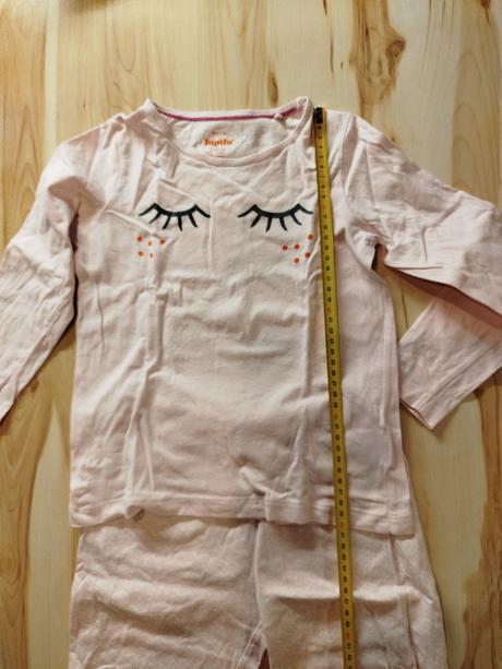 Pyžamko, lupilu,110