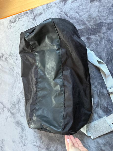 Športová taška, domyos