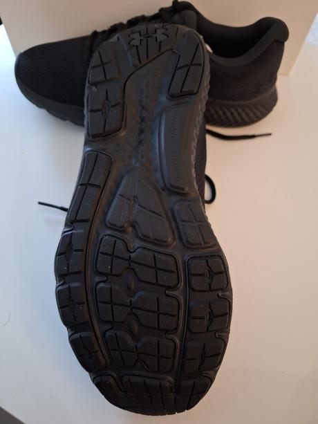 Under armour tenisky 40,5, under armour,40