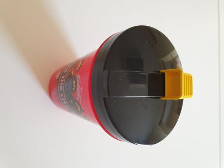 Pohár pre chlapcov - kúpený v lego obchode v ny,