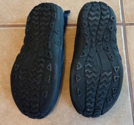 Obuv do vody v. 24/25, 25