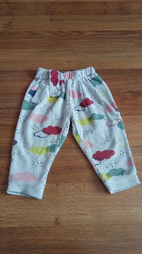 Jarne, letne teplaciky, zara,86