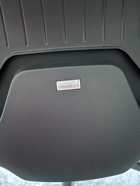 Otocna stolicka interstuhl, 