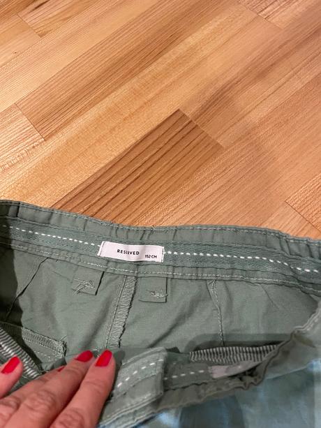 Šortky reserved 152, reserved,152