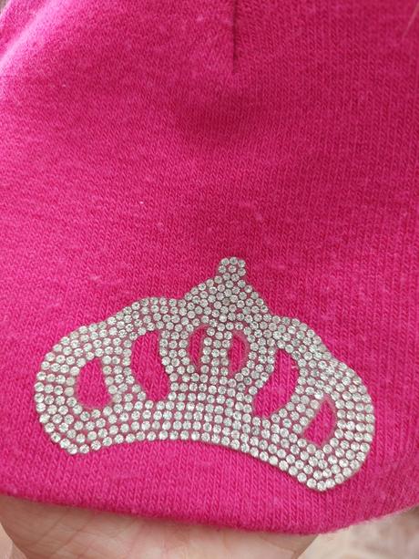 Luxusna ciapka s pravým brmbolcom, 80