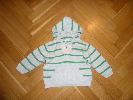 Svetrik s kapuckou, zara,74