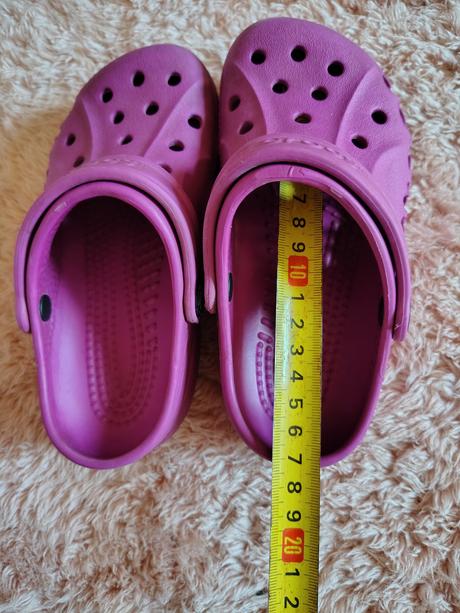 Crocs, crocs,27