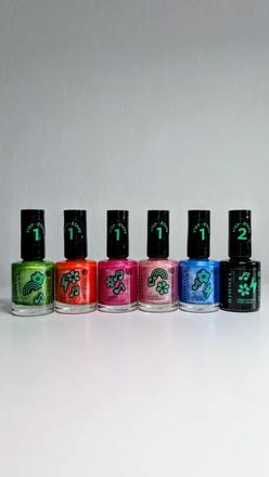 Rimmel limitka turn the music up laky na, 