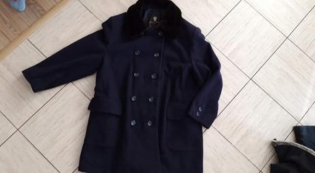 Kabat tmavomodra az cierna, 48