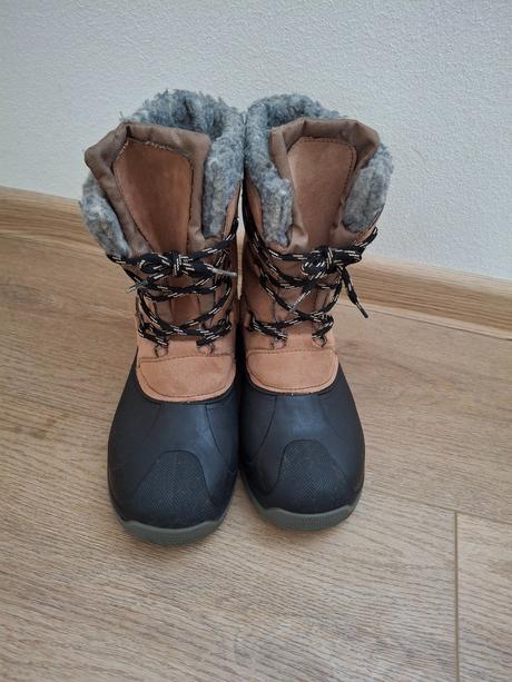 Snehule, deichmann,37