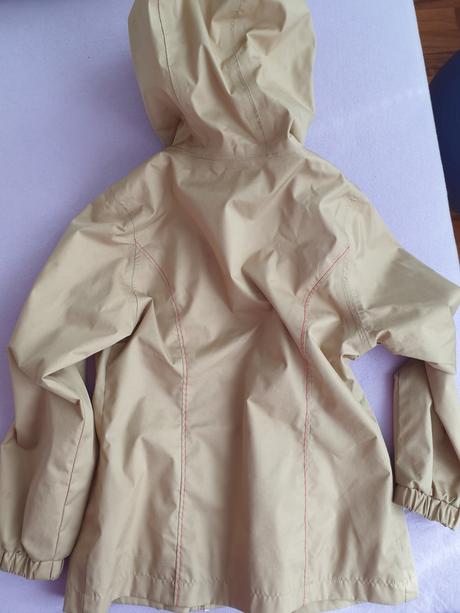 Šušťavá bunda, decathlon,116