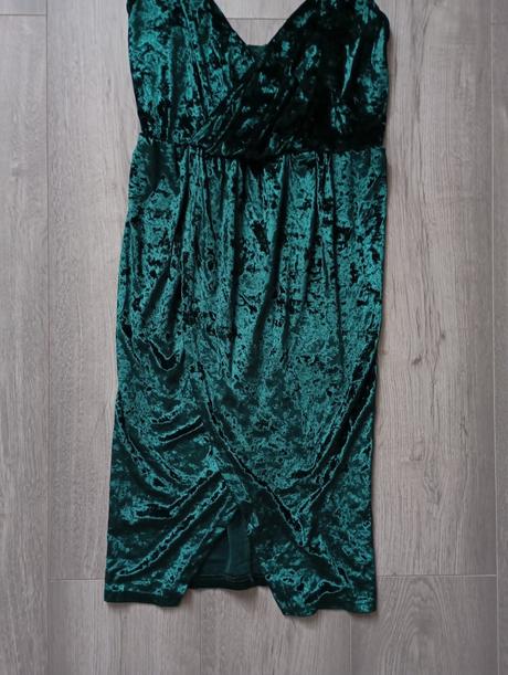 Smaragdovozelené šaty, m
