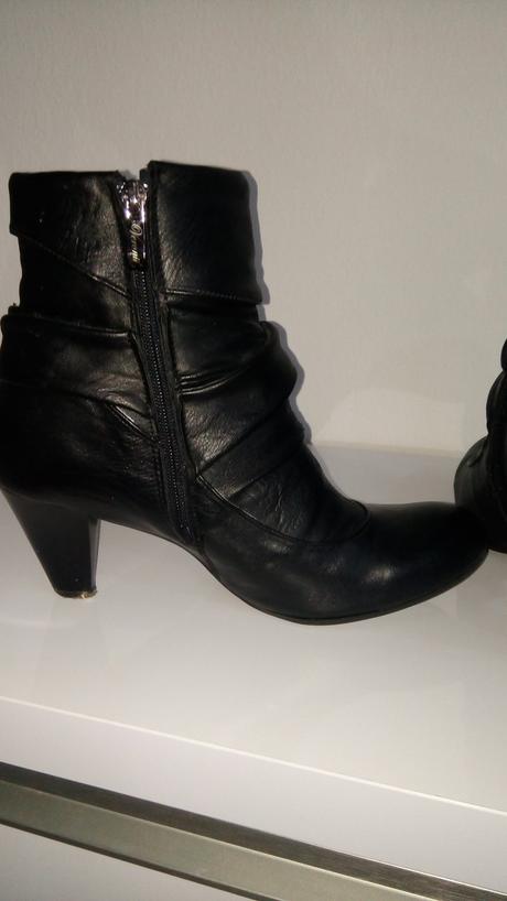 Členkové topánky, 40