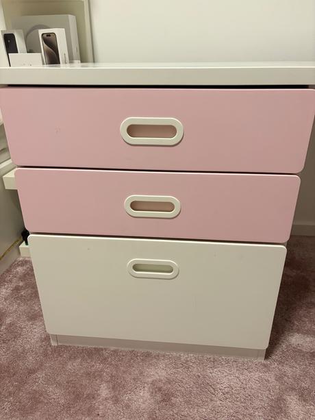 Ikea smästad pisaci stôl,