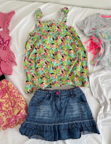 98/104 babský letný balíček vecí za 10e, 86–98