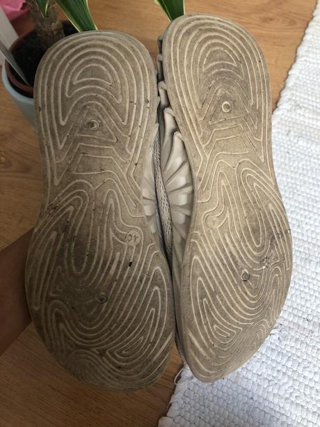 Béžové tenisky, 39