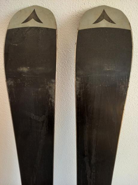 Lyže zn. dynastar č. 160 cm, dynastar,150-159 cm