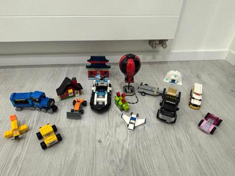 Lego - autá, vzducholoď, čln, vláčik, iglu..., 