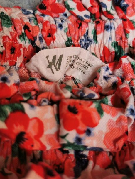 Vzorovaná kvietkovaná suknička, h&m,110