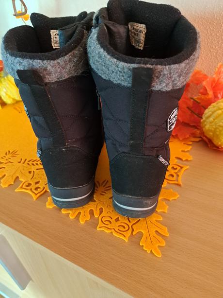 Zimné softshelové topánky, 36