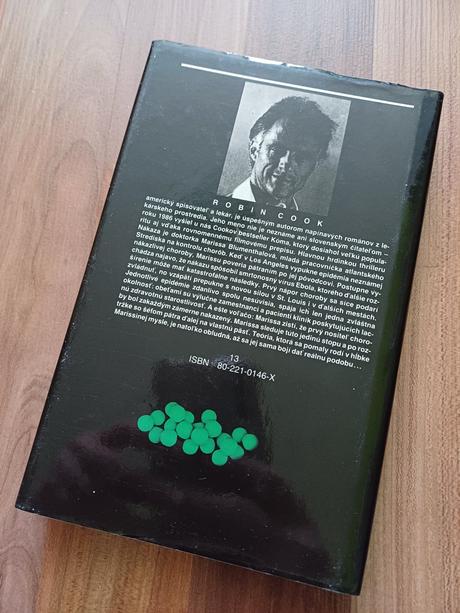 Robin cook nákaza,