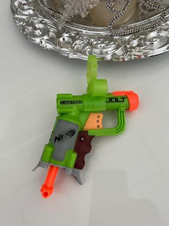 Nerf zombie strike, 