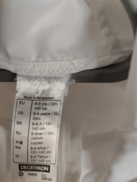 Tenká bundička, decathlon,140