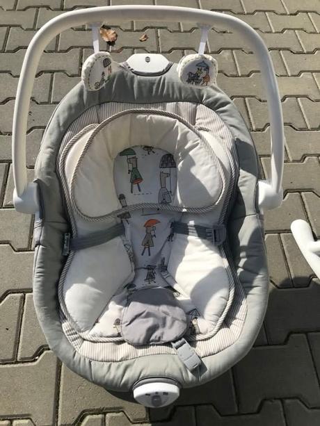 Elektrická hojdačka 2 ks joie,