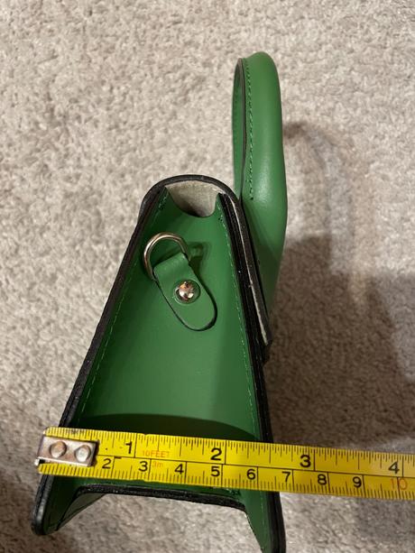 Mala kozena kabelka, 