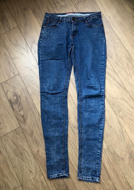 Skinny rifle, gate,36