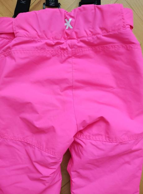 Otepľovačky everest, 152