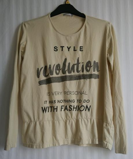 Dámsky krémový top, strieborný nápis, mua, italy, xl