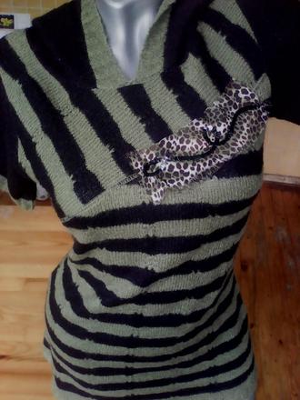 Svetrikova tunika, l