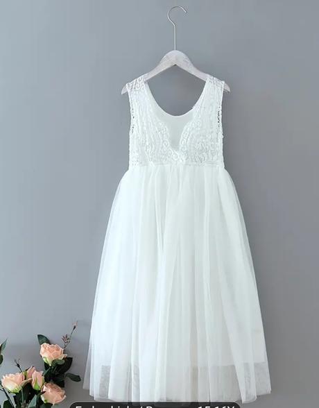 Dievčenské/dámske šaty a venček, 158