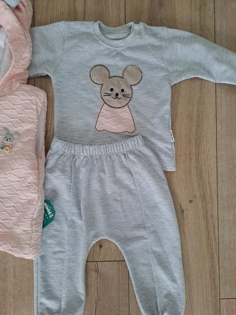 Teplákova súprava, 86