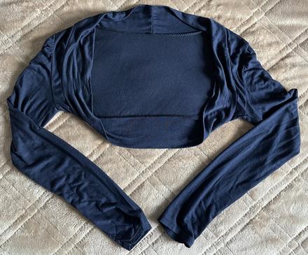 Tmavomodré bolerko., m