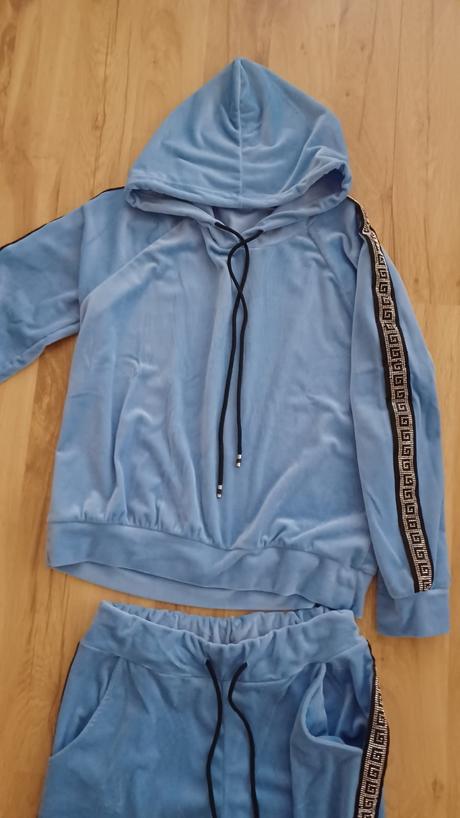 Dámska tepláková súprava, m