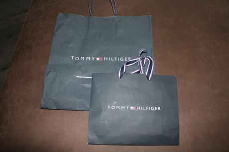 Tasky tommy hilfiger 1 + 1 zadarmo, tommy hilfiger