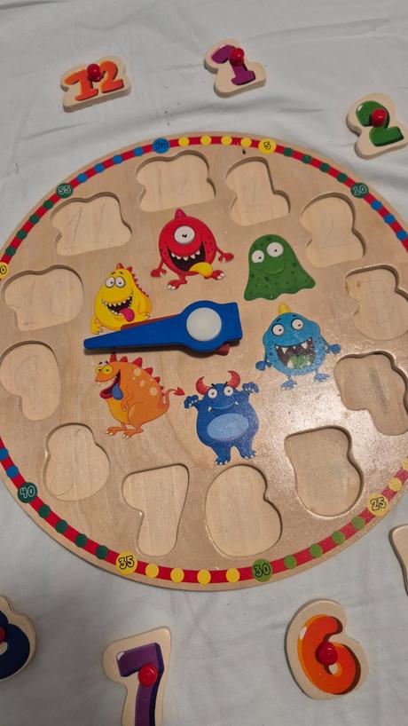 Drevene hodiny - vkladacka, 