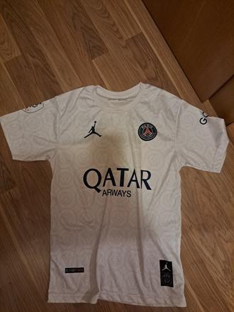 Futbalovy dres tricko-mbappe  172, 170