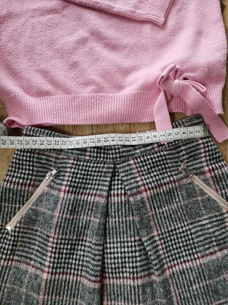 Sveter+sukňa v. 110, 110