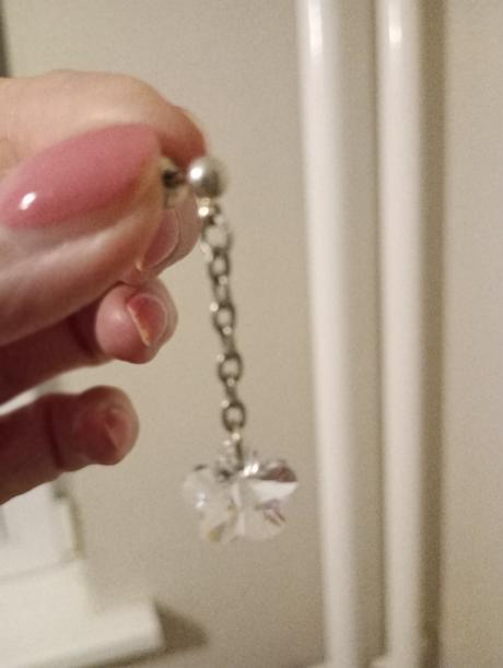 Náhrdelník a náušnice,