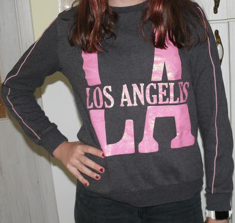 Mikina l.a. na 12-14 r., f&f,152