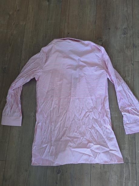 Pasikova kosela pinky, s